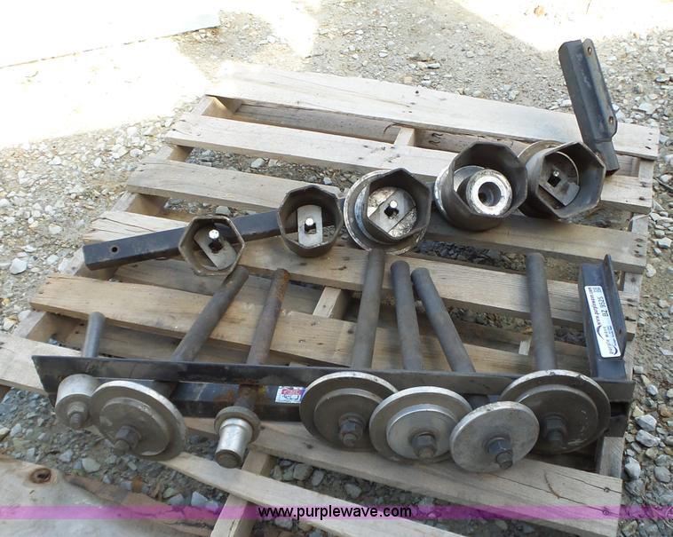 image for item BZ9525 OTC wheel set