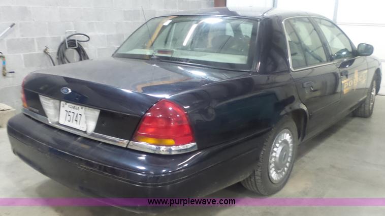 image for item BZ9540 1999 Ford Crown Victoria Police Interceptor