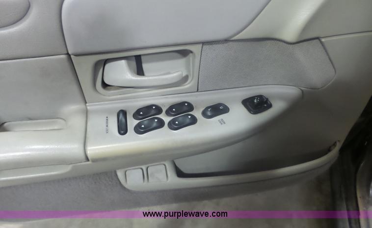 image for item BZ9540 1999 Ford Crown Victoria Police Interceptor