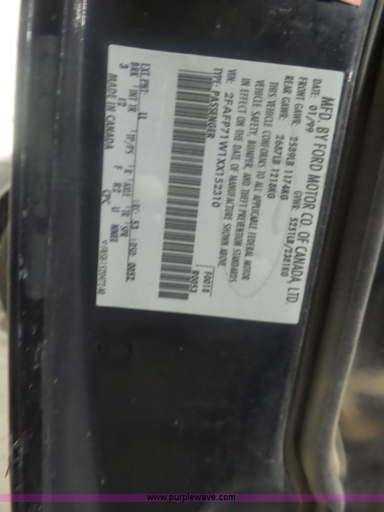 image for item BZ9540 1999 Ford Crown Victoria Police Interceptor