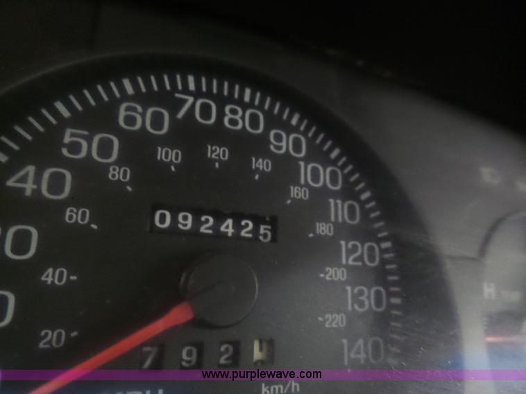 image for item BZ9540 1999 Ford Crown Victoria Police Interceptor