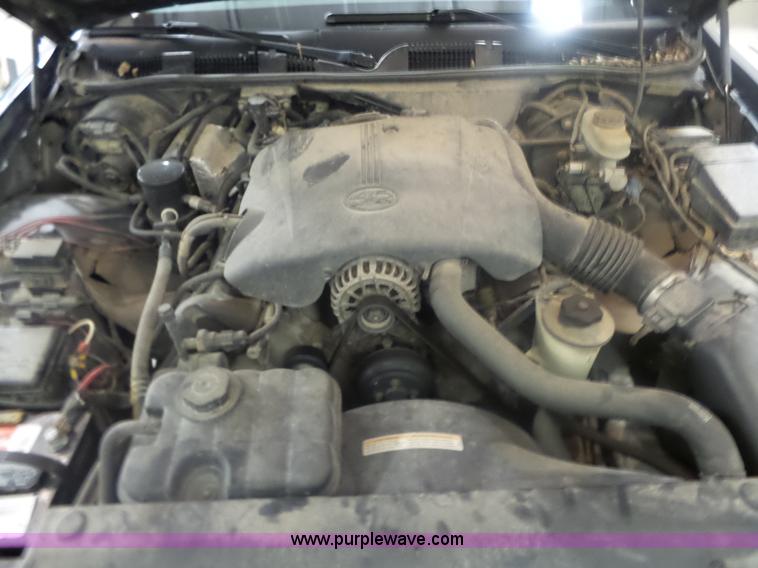 image for item BZ9540 1999 Ford Crown Victoria Police Interceptor