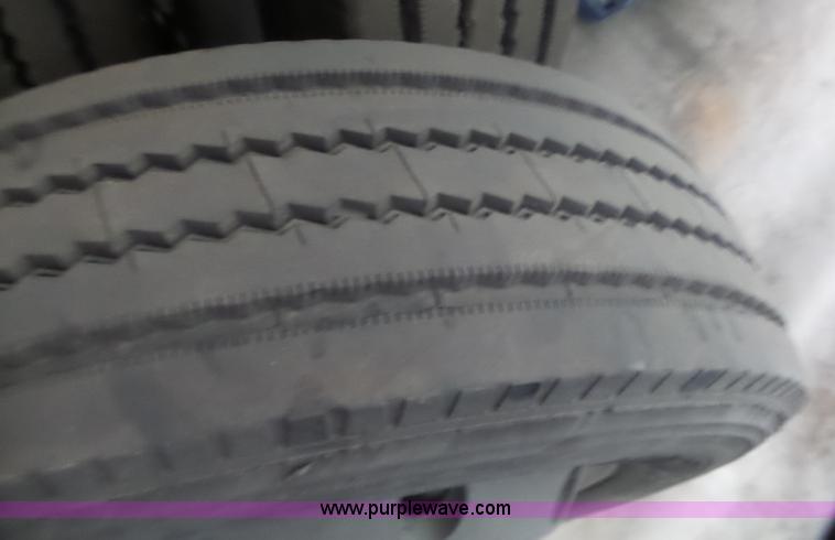 image for item BZ9542 (6) tires and wheels