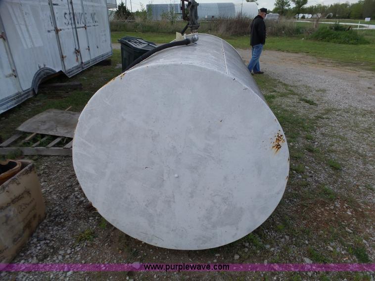 image for item C9393 Steel fuel tank
