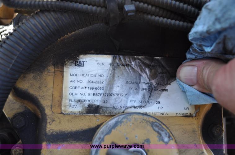 image for item G7350 2002 Peterbilt 330 rollback truck