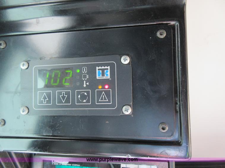 image for item I6458 2002 Gillig Low Floor G22B102N4 transit bus