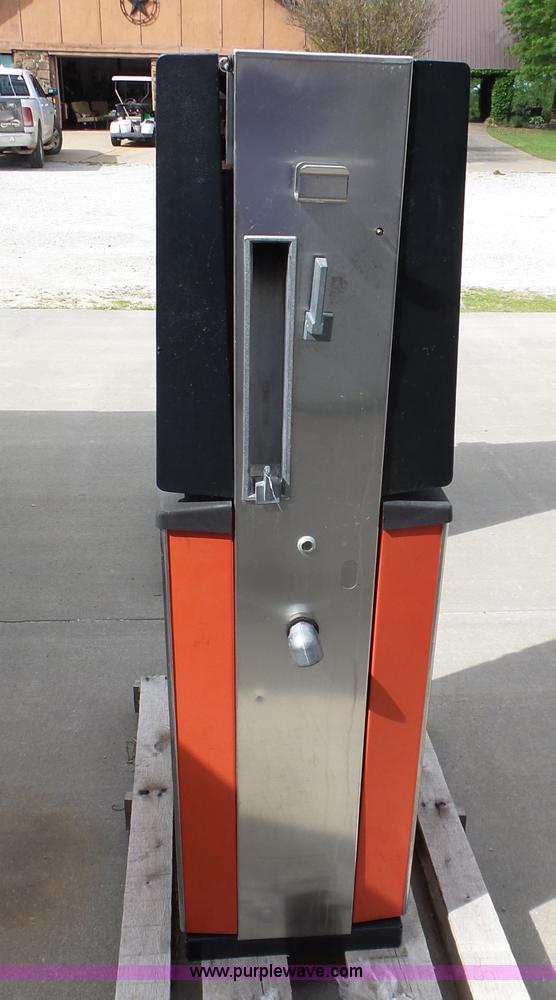 image for item J3033 (2) fuel pumps