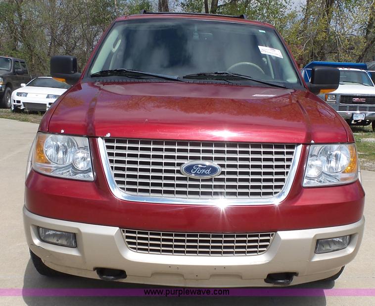 image for item J4116 2006 Ford Expedition Eddie Bauer SUV