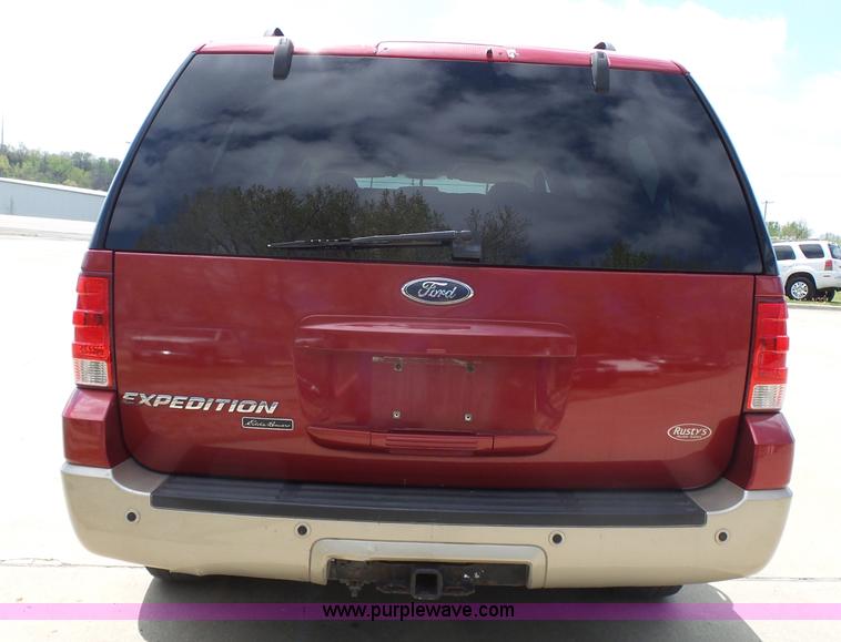 image for item J4116 2006 Ford Expedition Eddie Bauer SUV