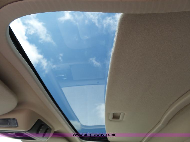 image for item J4116 2006 Ford Expedition Eddie Bauer SUV