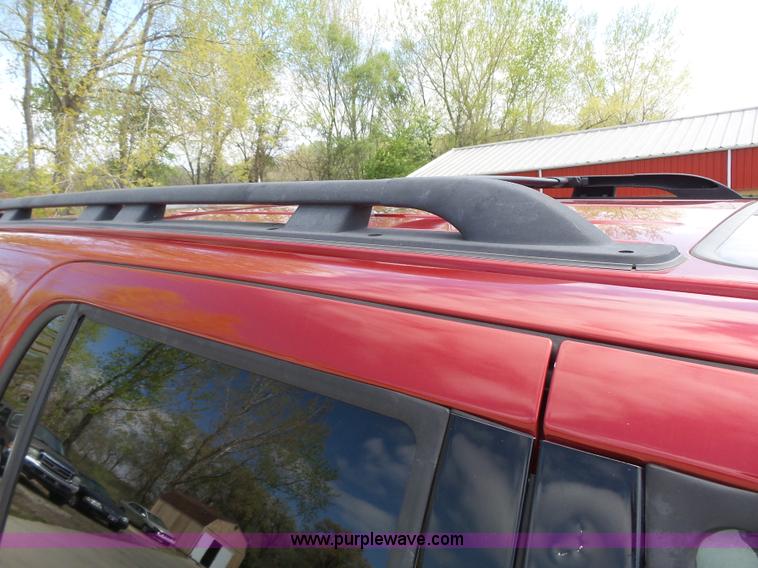 image for item J4116 2006 Ford Expedition Eddie Bauer SUV