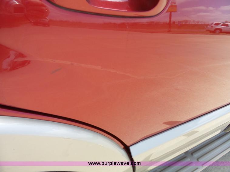 image for item J4116 2006 Ford Expedition Eddie Bauer SUV