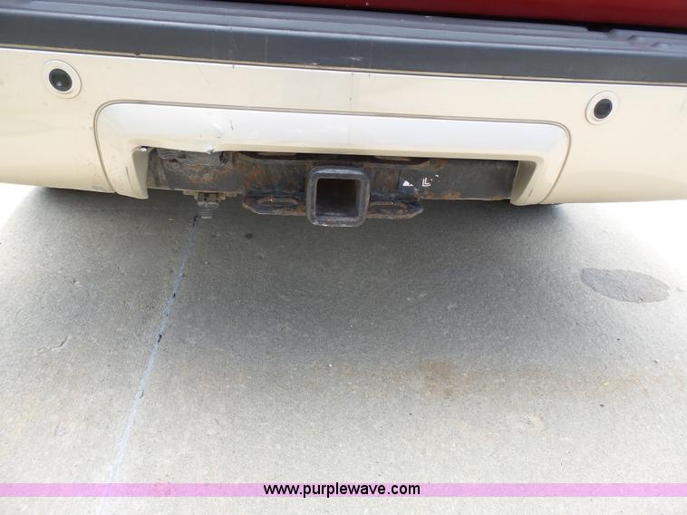 image for item J4116 2006 Ford Expedition Eddie Bauer SUV