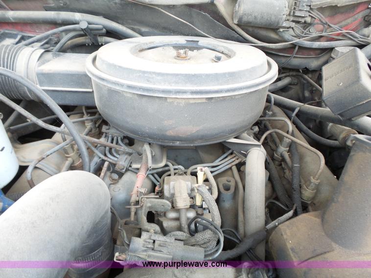 image for item J4119 1987 Ford F350 XLT Lariat service truck