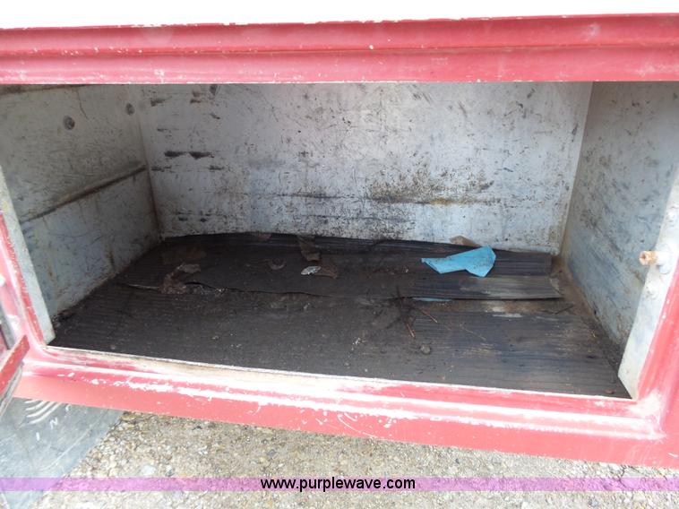 image for item J4119 1987 Ford F350 XLT Lariat service truck