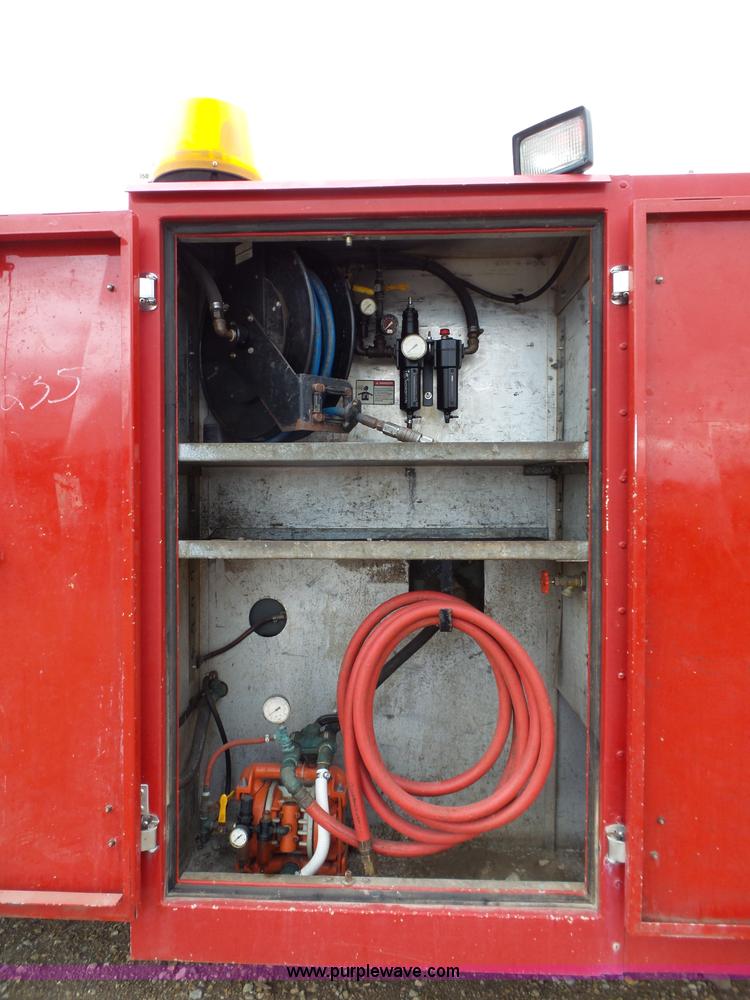 image for item J4119 1987 Ford F350 XLT Lariat service truck