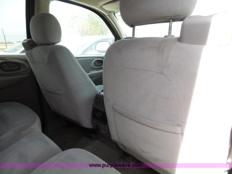 image for item J4145 2008 Chevrolet Trailblazer LS SUV