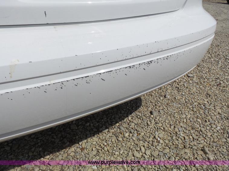 image for item J4989 2006 Ford Taurus SE