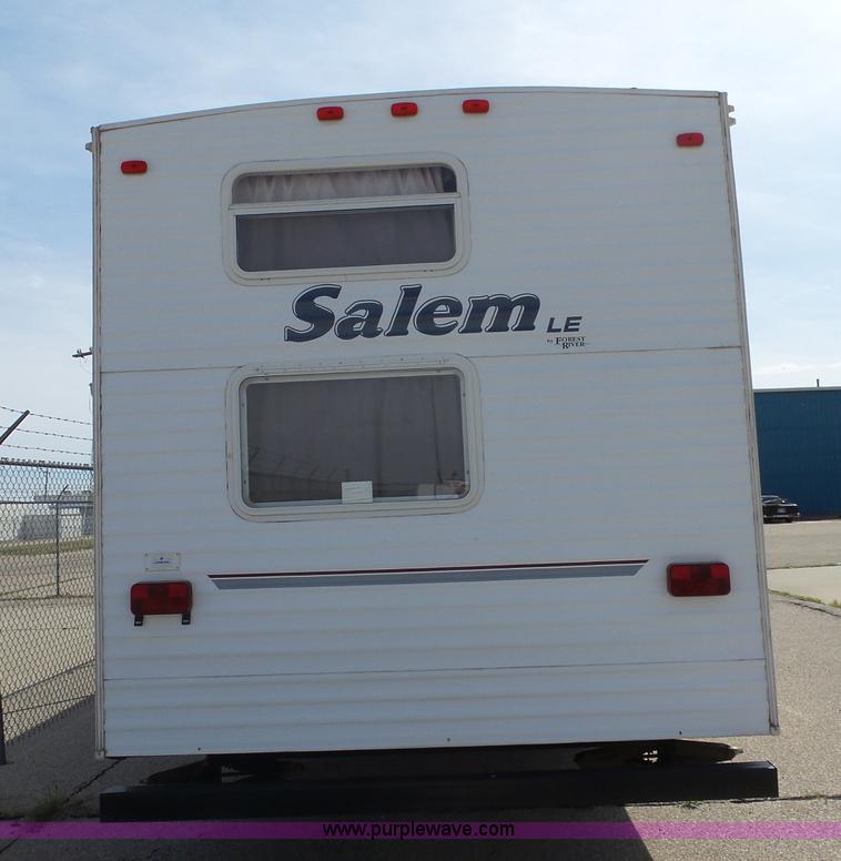 image for item J4990 2007 Forest River Salem LE camper