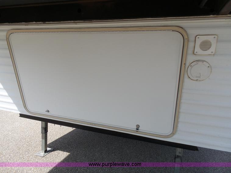 image for item J4990 2007 Forest River Salem LE camper