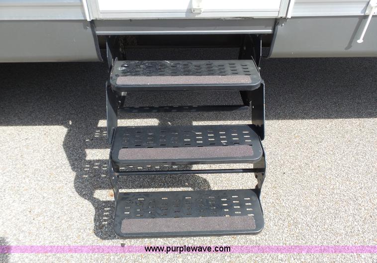 image for item J4990 2007 Forest River Salem LE camper