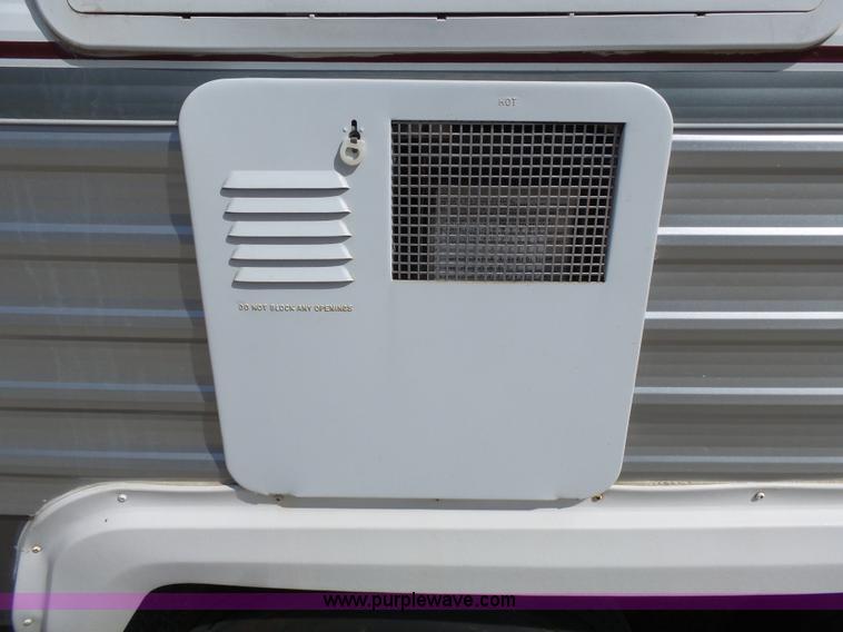 image for item J4990 2007 Forest River Salem LE camper