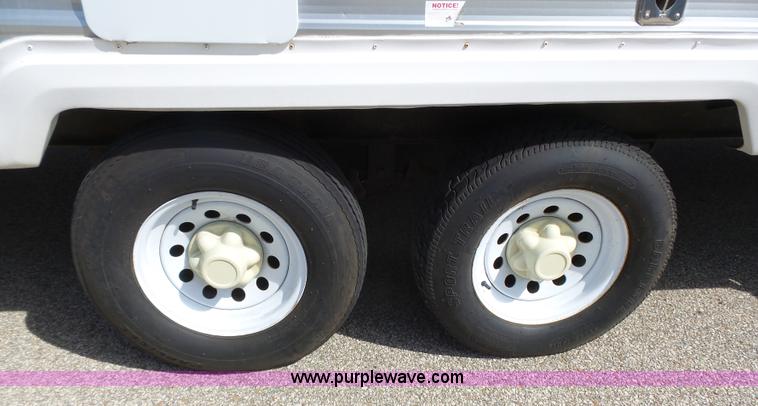 image for item J4990 2007 Forest River Salem LE camper