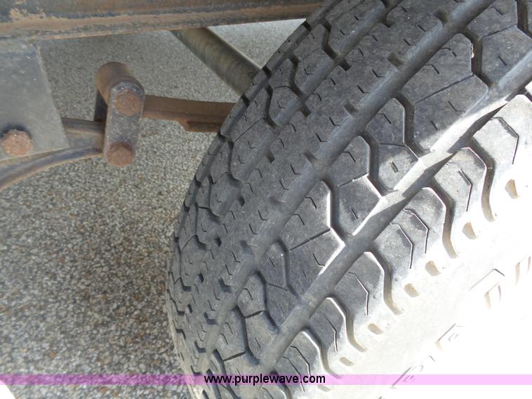 image for item J4990 2007 Forest River Salem LE camper