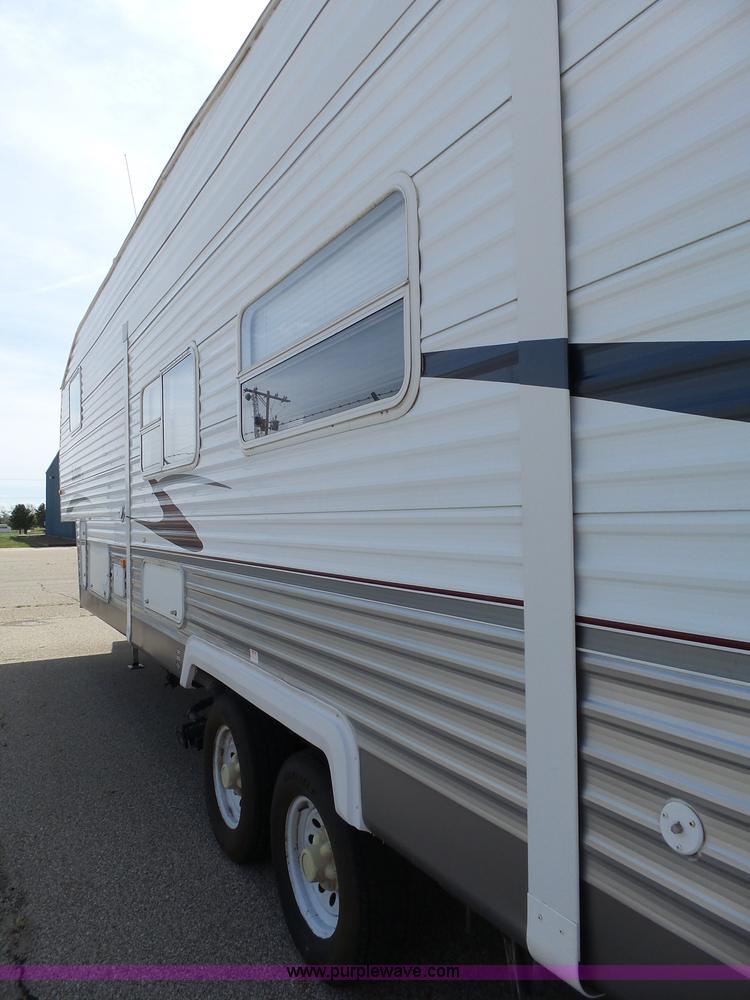 image for item J4990 2007 Forest River Salem LE camper