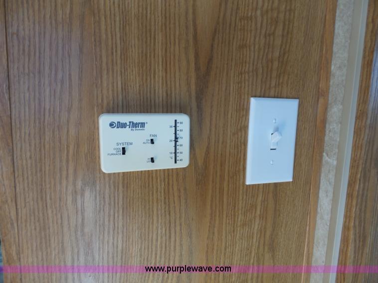 image for item J4990 2007 Forest River Salem LE camper