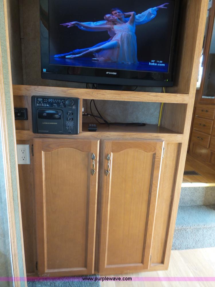 image for item J4990 2007 Forest River Salem LE camper