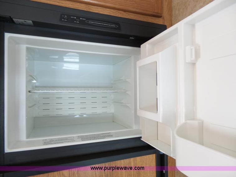 image for item J4990 2007 Forest River Salem LE camper