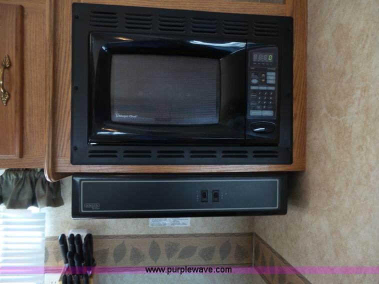 image for item J4990 2007 Forest River Salem LE camper