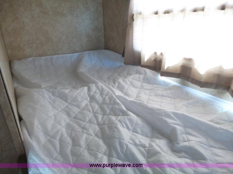 image for item J4990 2007 Forest River Salem LE camper