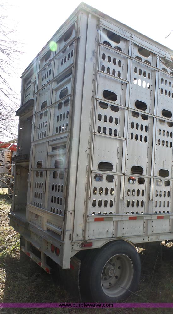 image for item J6266 1998 Barrett livestock trailer