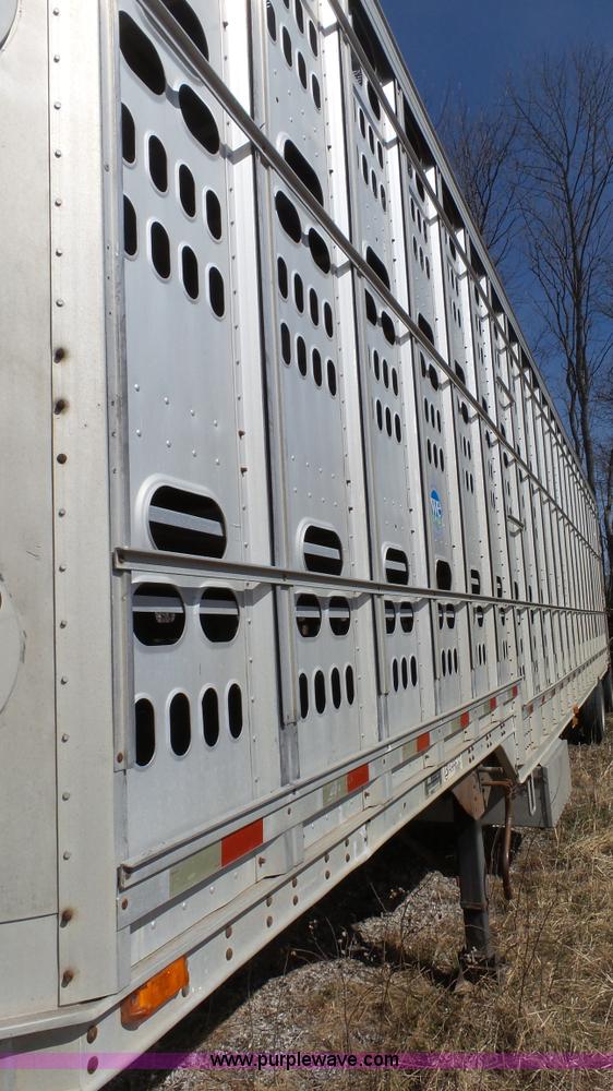 image for item J6266 1998 Barrett livestock trailer