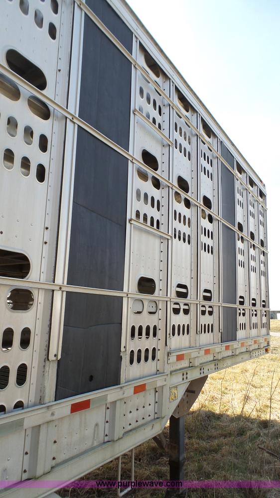 image for item J6266 1998 Barrett livestock trailer