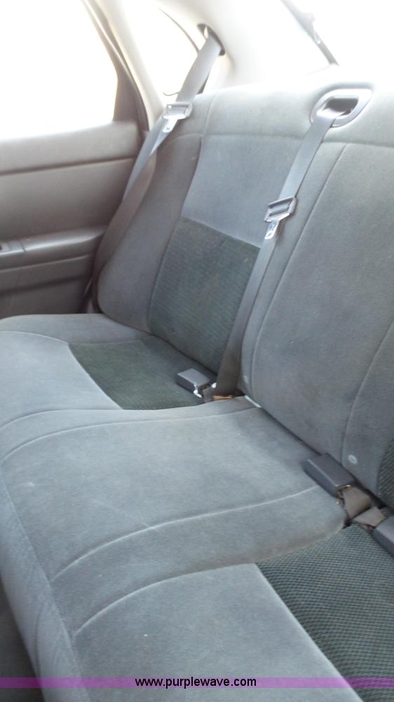 image for item J7252 2007 Ford Taurus SE