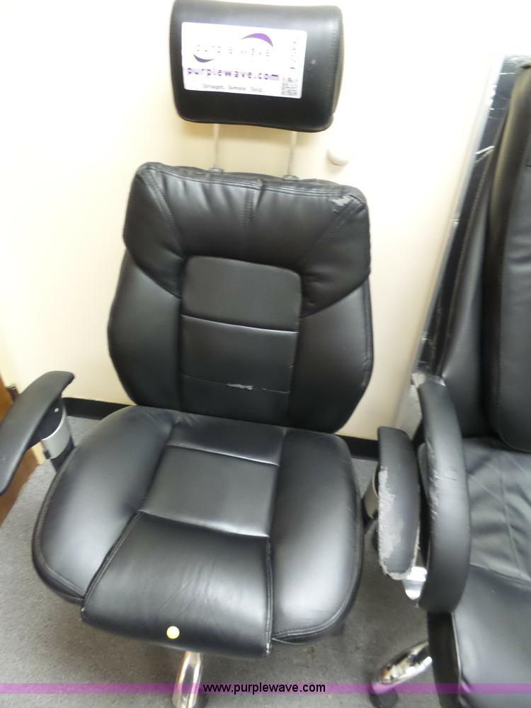 image for item J7506 Approximately 20 chairs