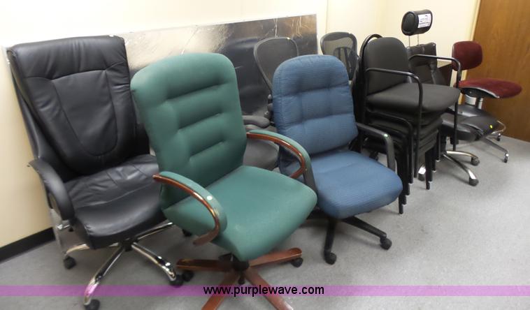 image for item J7506 Approximately 20 chairs