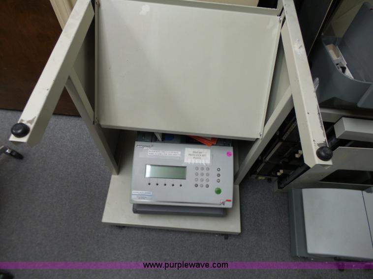 image for item J7507 Office supplies