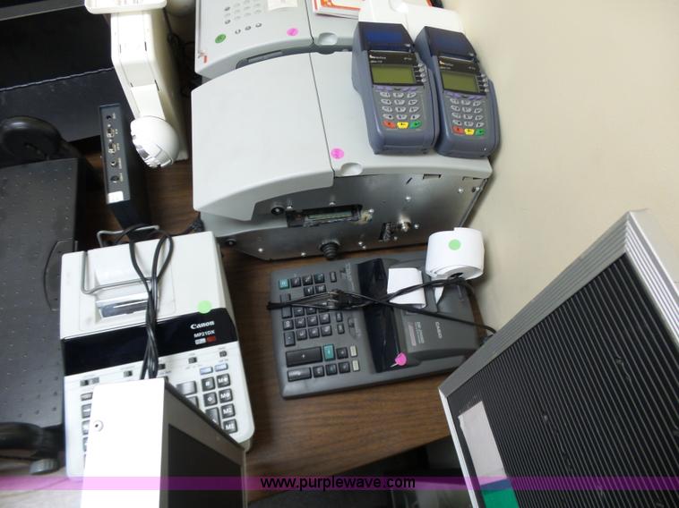 image for item J7507 Office supplies