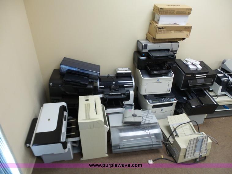 image for item J7508 Computer equipment