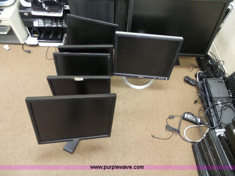 image for item J7508 Computer equipment