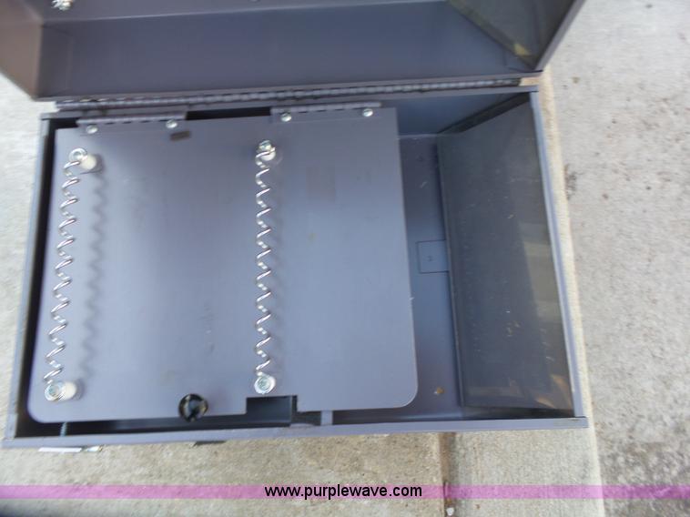 image for item J7508 Computer equipment