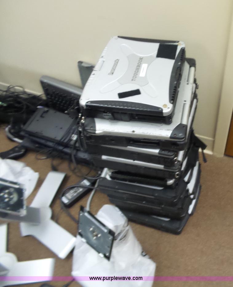 image for item J7508 Computer equipment