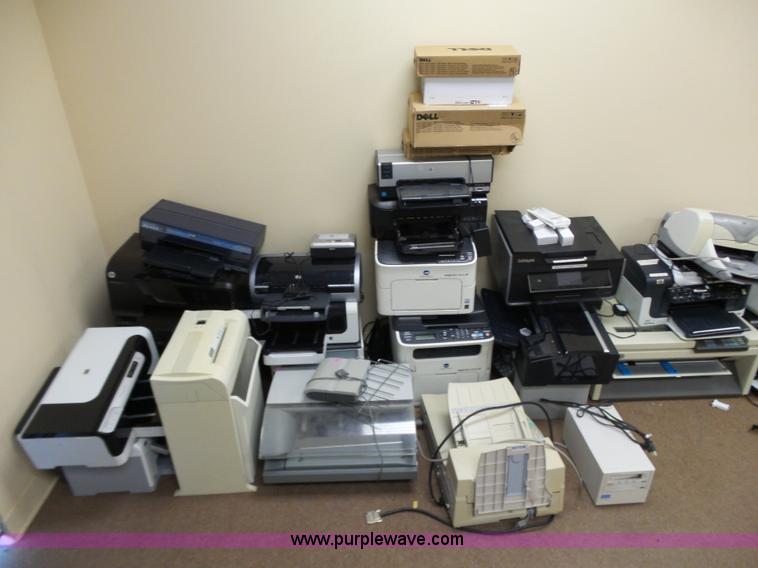 image for item J7508 Computer equipment