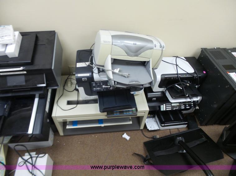 image for item J7508 Computer equipment