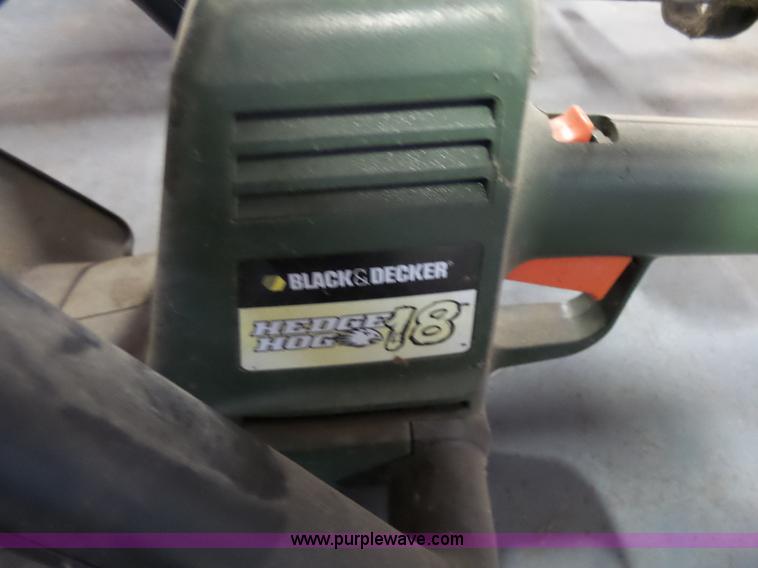 image for item J7509 Lawn and garden equipment