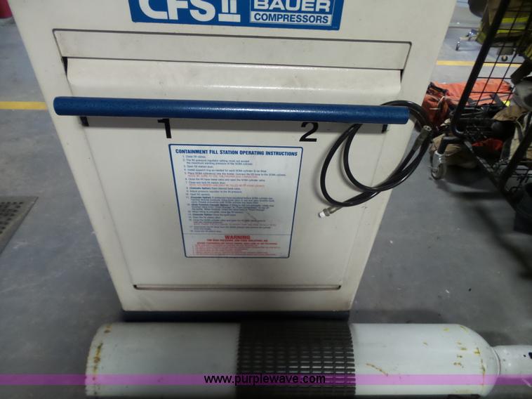 image for item J7510 2006 Bauer compressor dual tank filling station